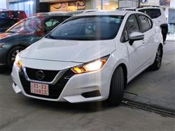 نیسان ڤێرسا